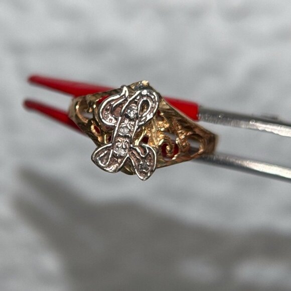 10K Gold Initial L Diamond Ring - Picture 3 of 8